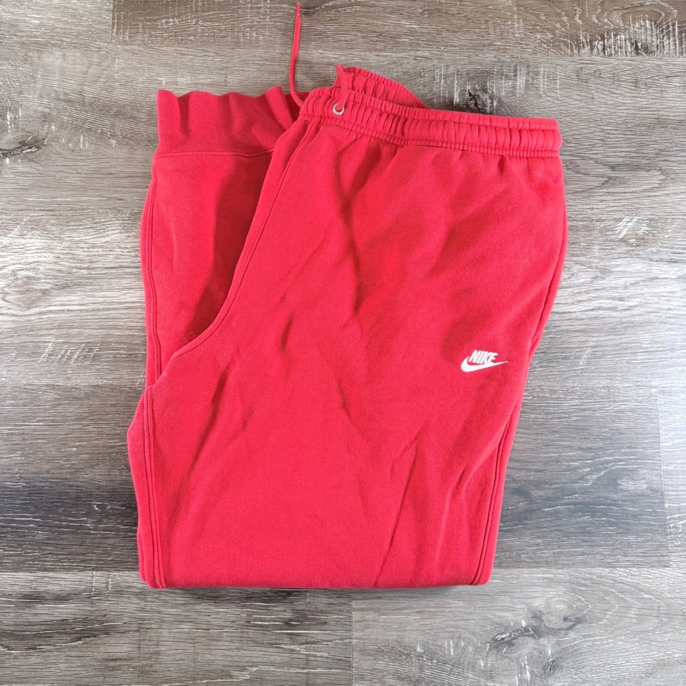 Nike Men's Club Joggers Red Size XXL Nike Swoosh Embroidered *READ*